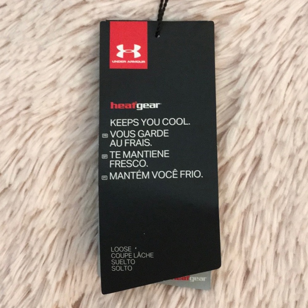Under Armour ‘Loose Fit’ HeatGear Striped Polo. - Picture 8 of 8